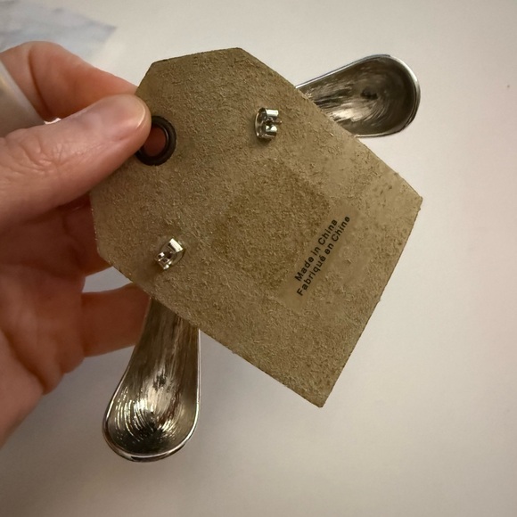 Anthropology Petra Drop Earrings - Picture 4 of 6